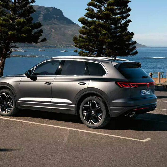 TG2361-touareg-exterior-back-side