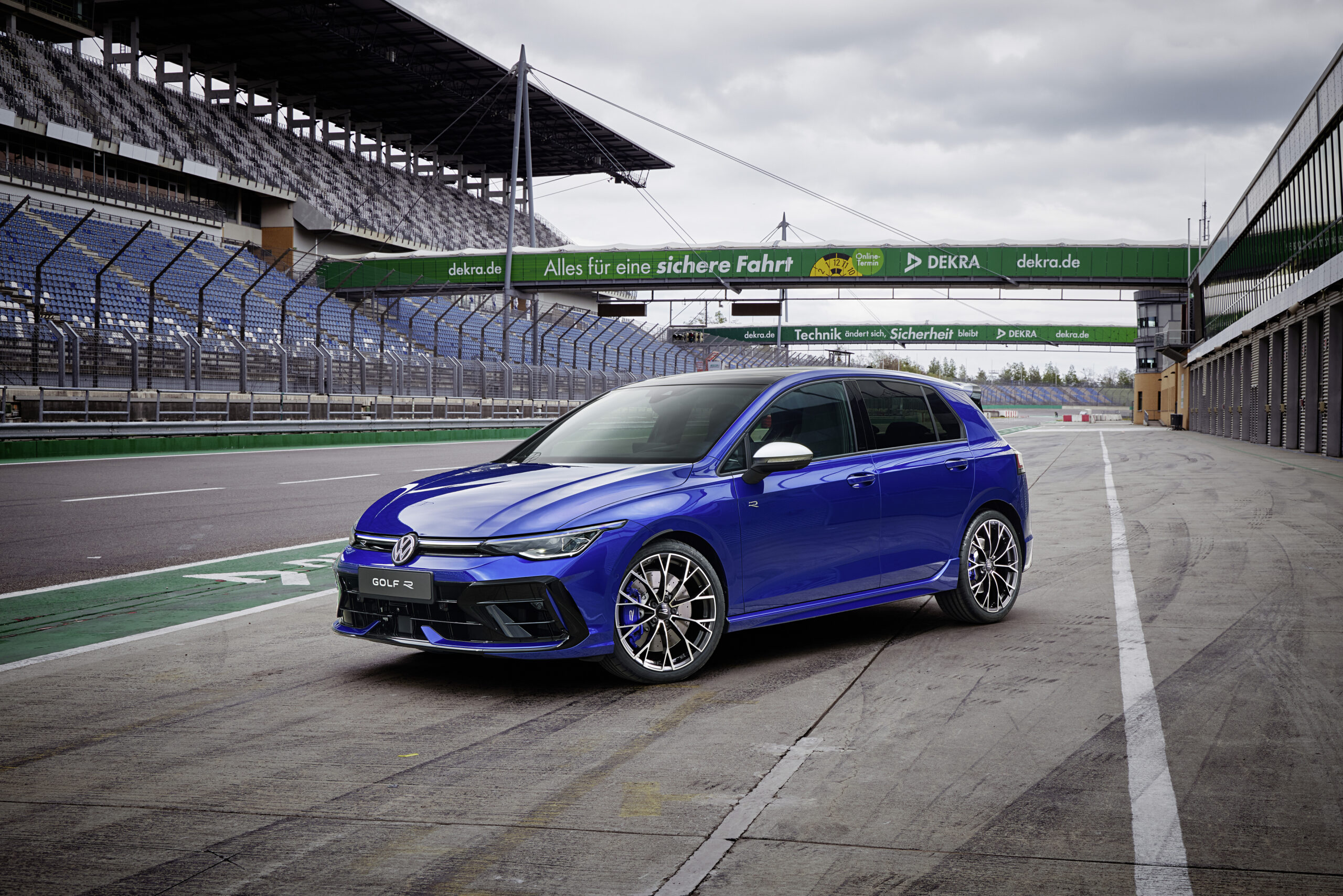 The new Volkswagen Golf R
