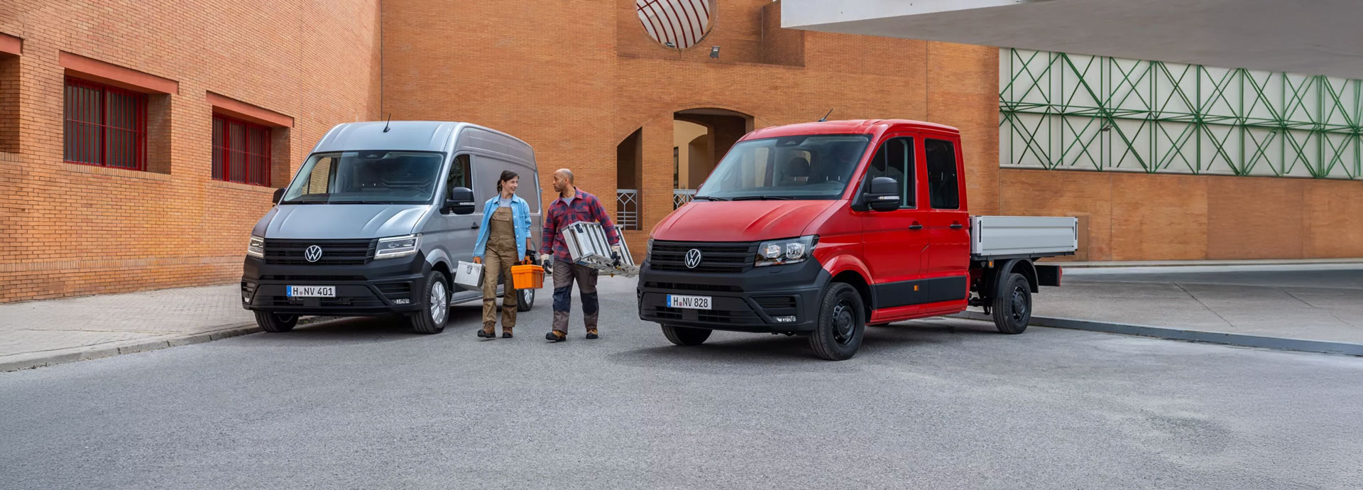 cr001947pic-vw-crafter-range-16x9 Crafter