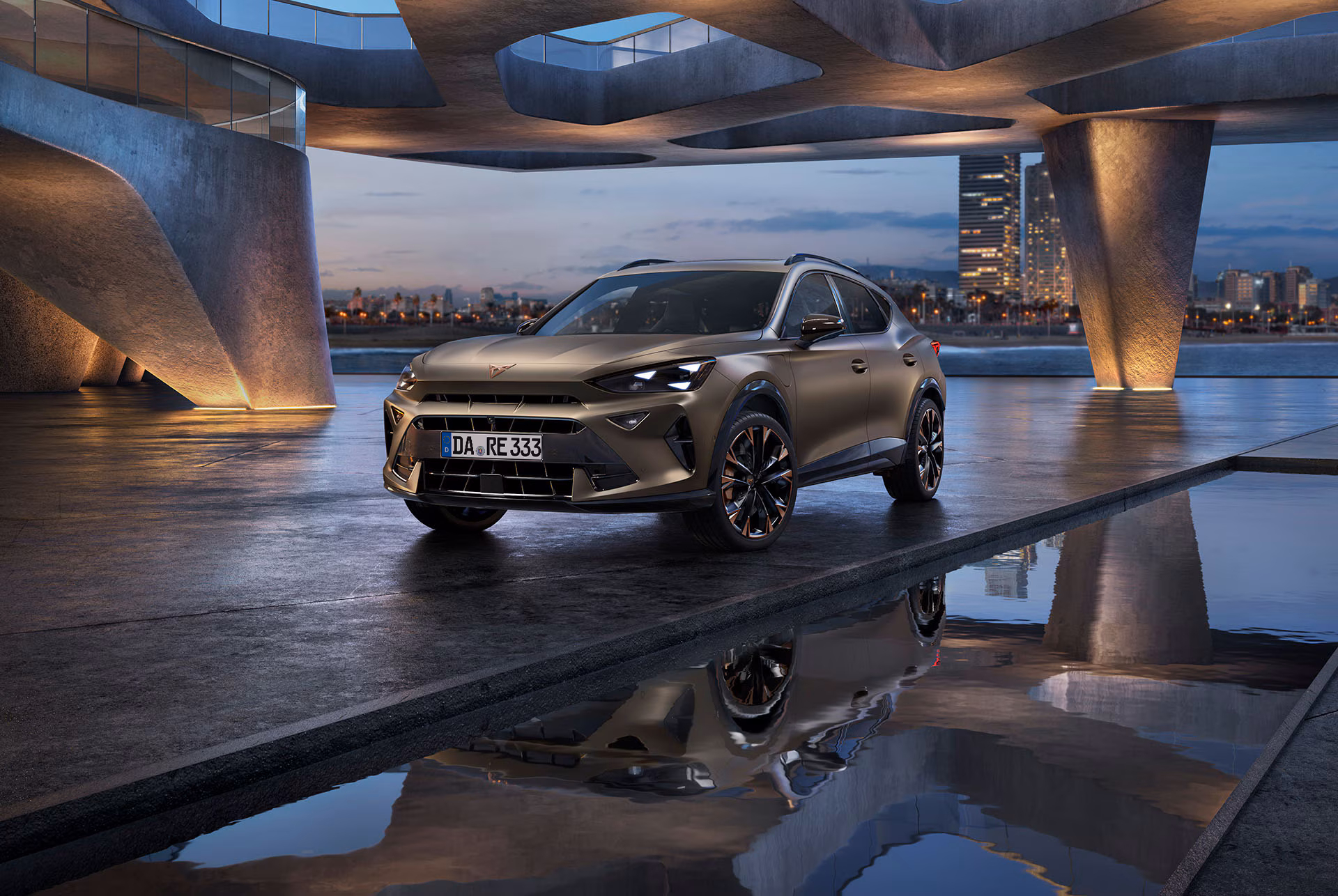 new-century-bronze-cupra-formentor-2024-technology