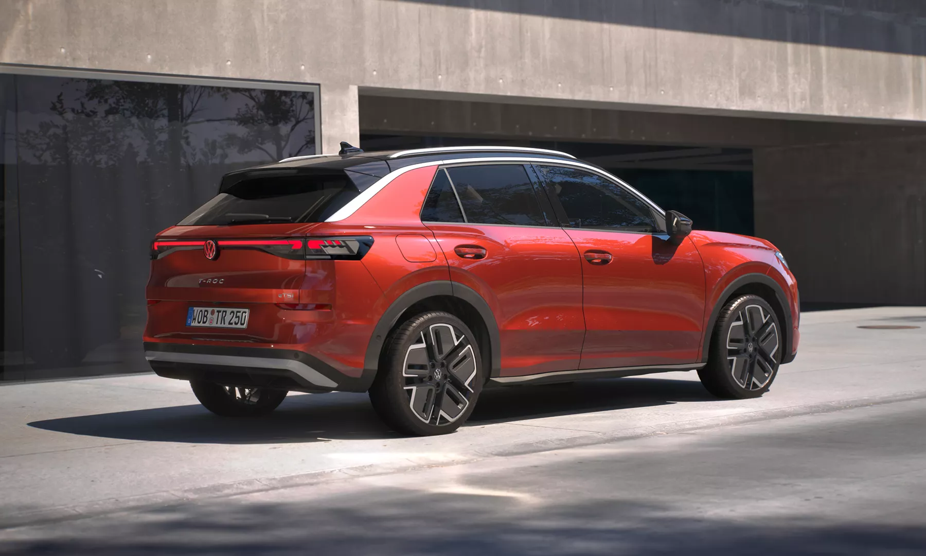 T-Roc-Style_red_rear