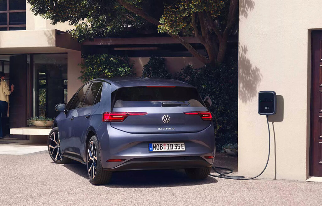 Headerimage - e-Auto laden