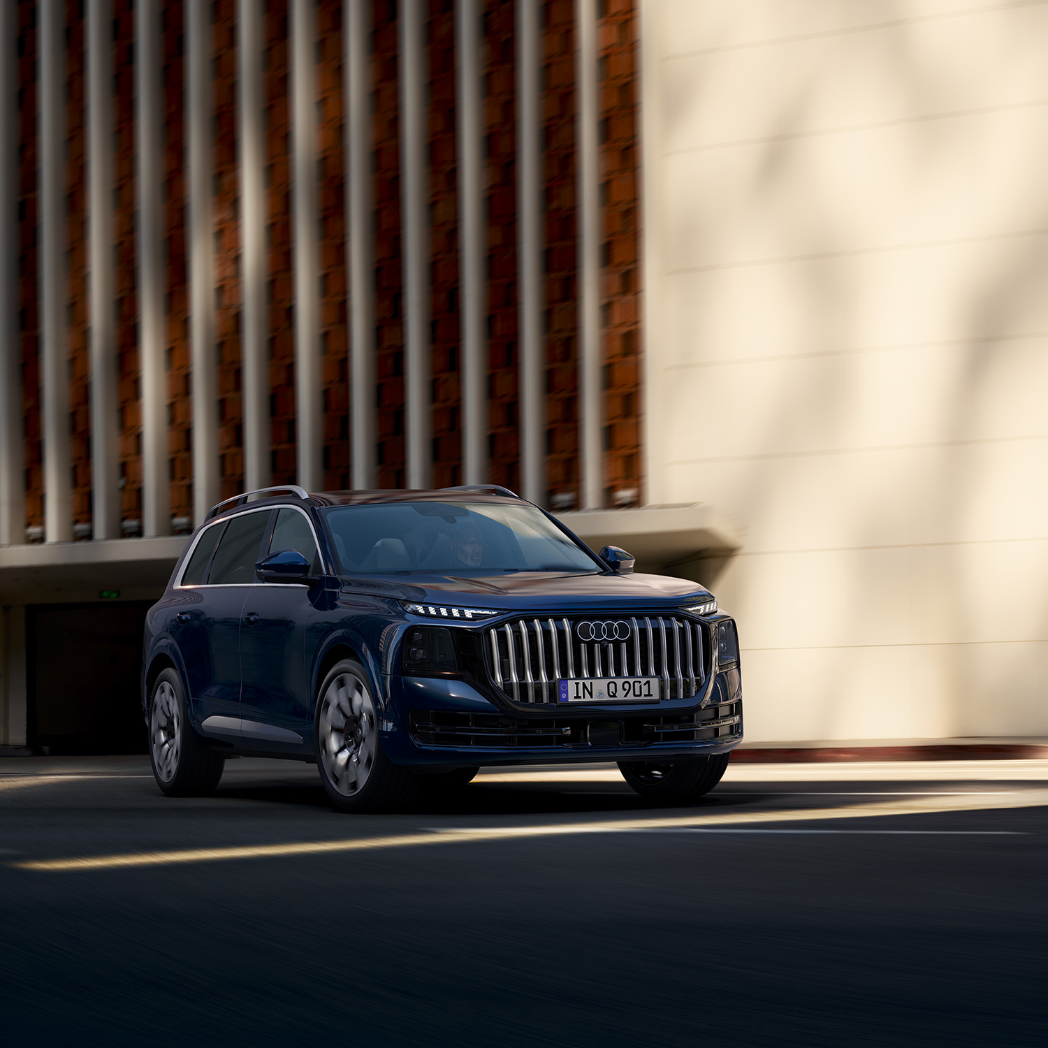 Audi Q9 front